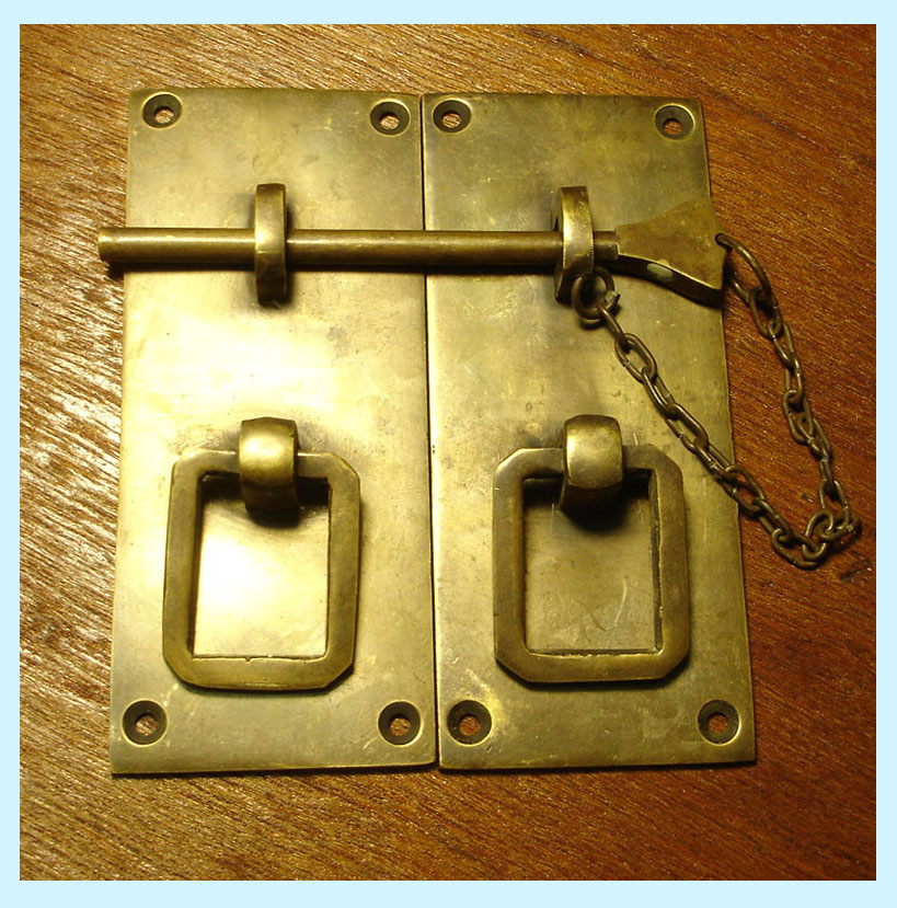 Brass Door Lock Code Q.042 L_119mm W_102 mm